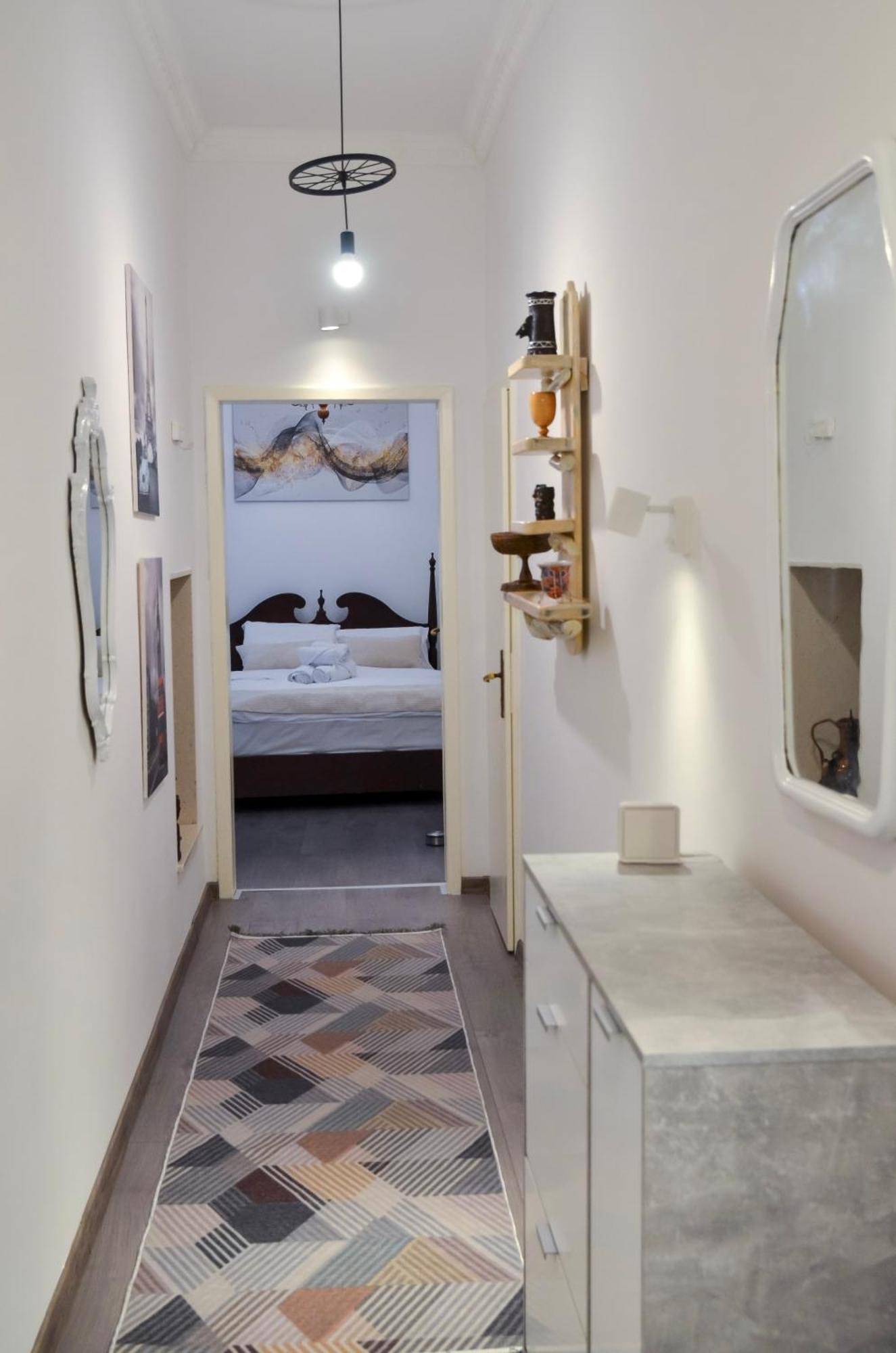 Main Street Retreat Apartment With Free Parking Sarajevo Exterior photo
